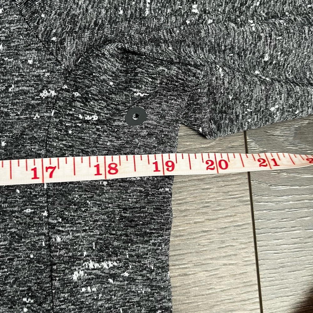 Lululemon Fresh Form Long Sleeve Workout Training Shirt Small Marled Gray Vented - Picture 5 of 6